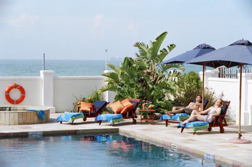 Beach Hotel PE (1)